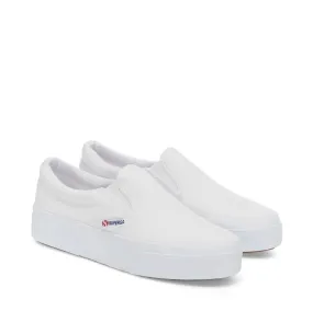 2740 Platform Slip On Shoes In White Low Bounce