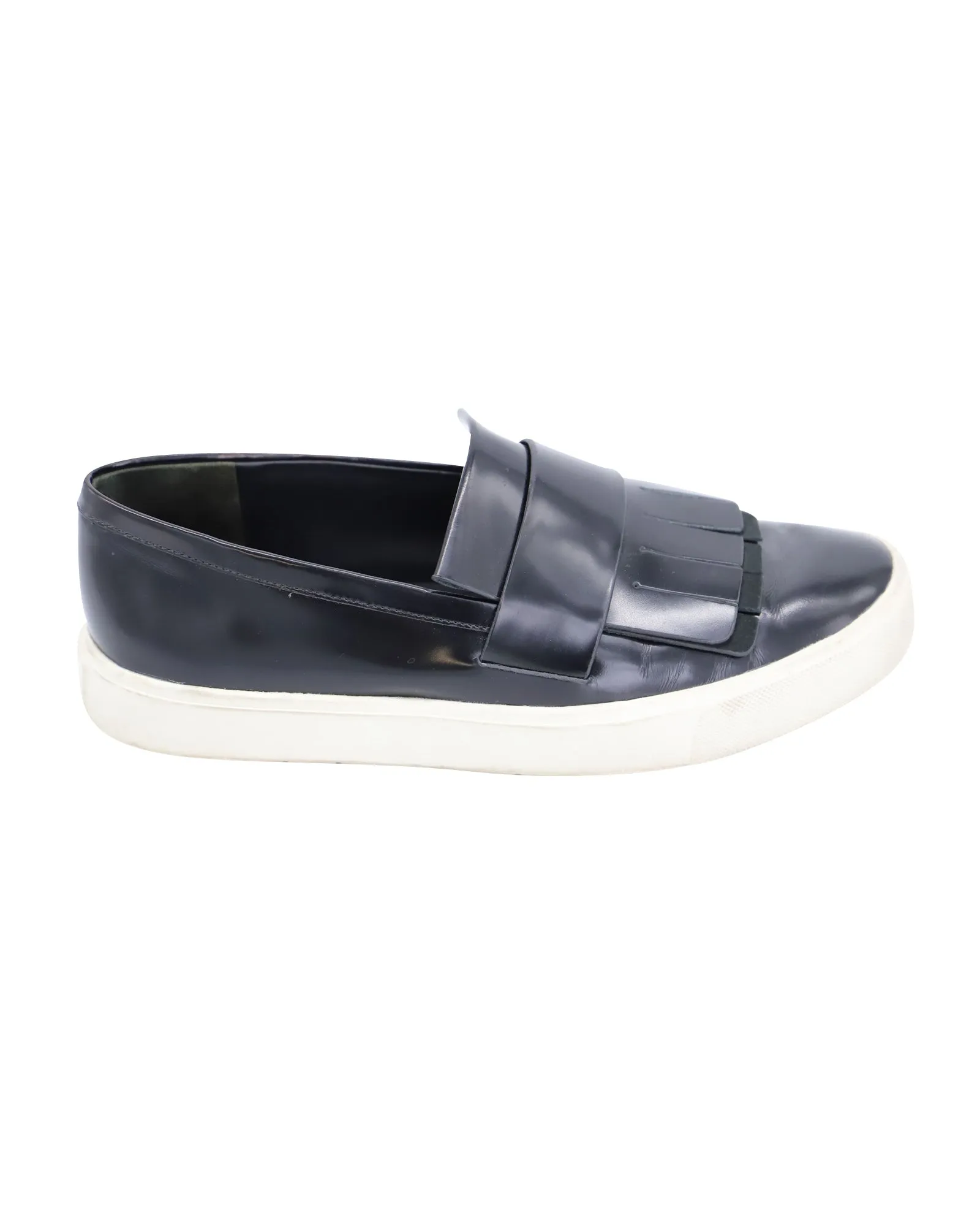 Non Toxic Construction Vince Conventry Kiltie Fringe Slip-On Sneakers in Black Leather