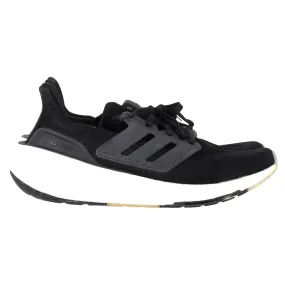 Quick Response Fresh Design Adidas Ultra Boost Lightweight Sneakers in Black Polyester