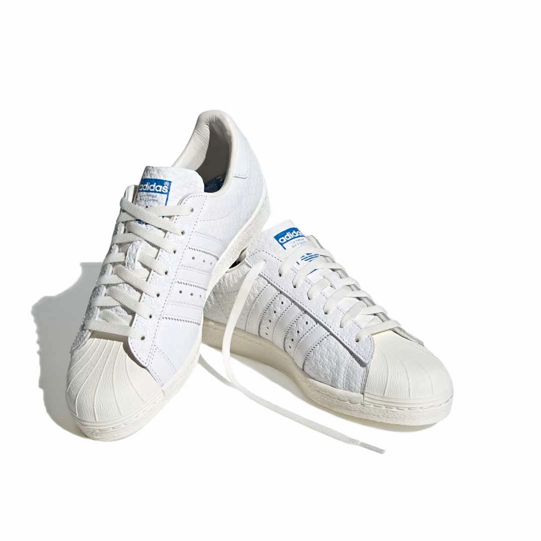 Universal Style adidas - Men's Superstar 82 Shoes (HP2183)