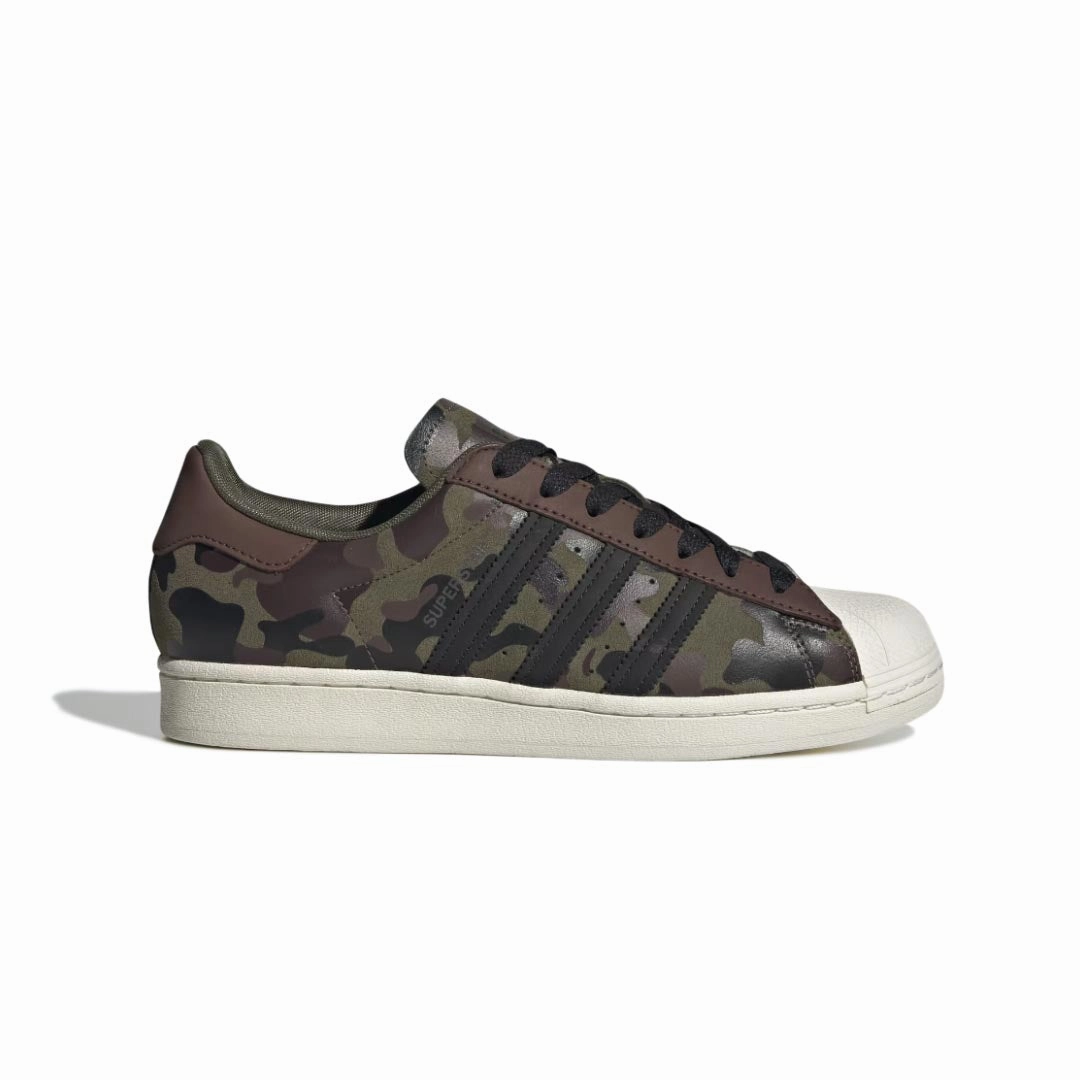 adidas - Men's Superstar Shoes (HQ8866) Contoured Insole Shape