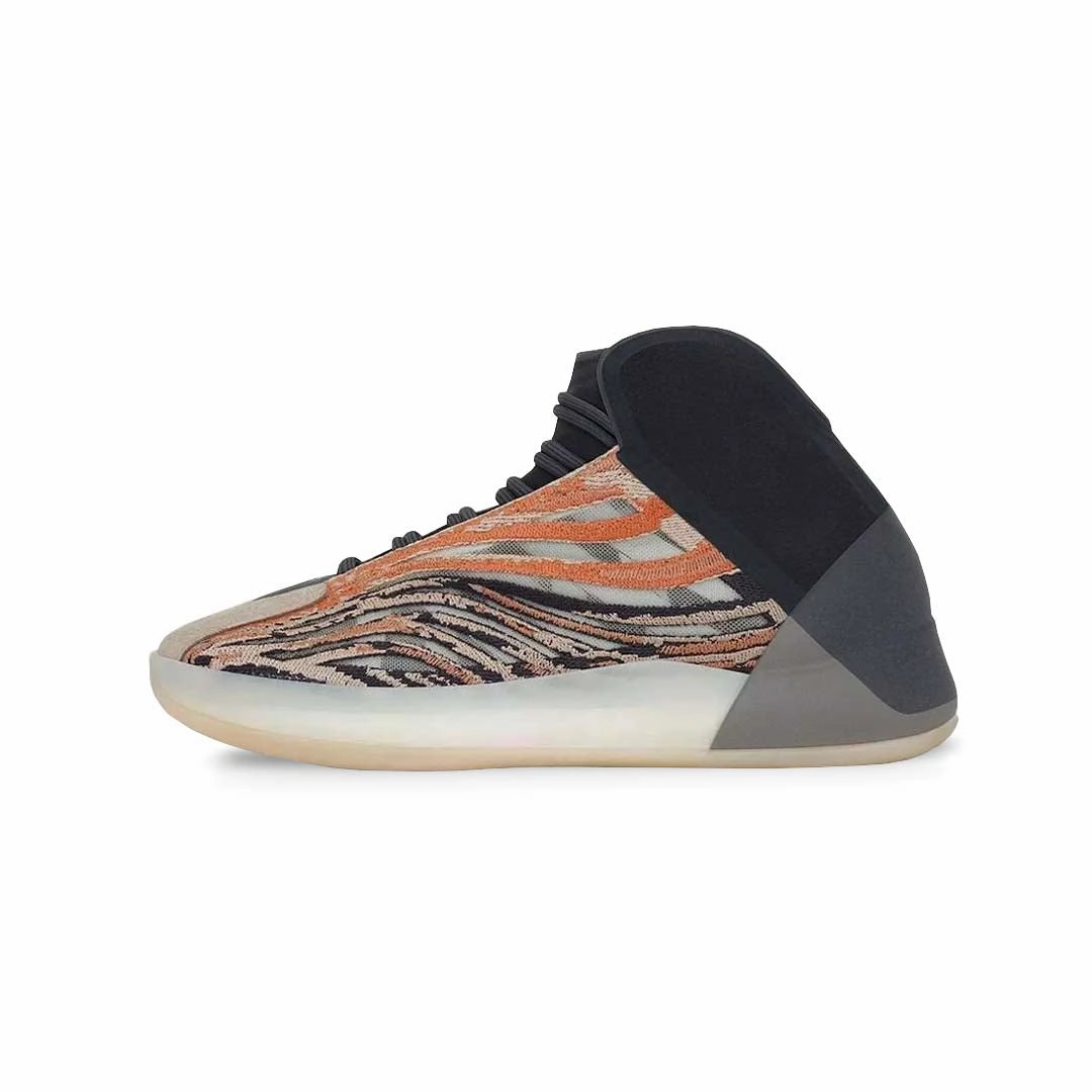 adidas - Unisex Yeezy Quantum Basketball Shoes (GW5314) City Travel