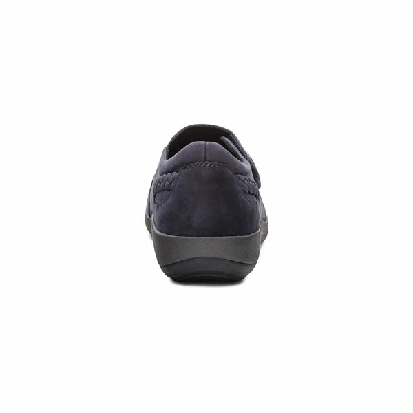 Partner Pace Smart Tread Aetrex Women's Karina Slip On in Navy