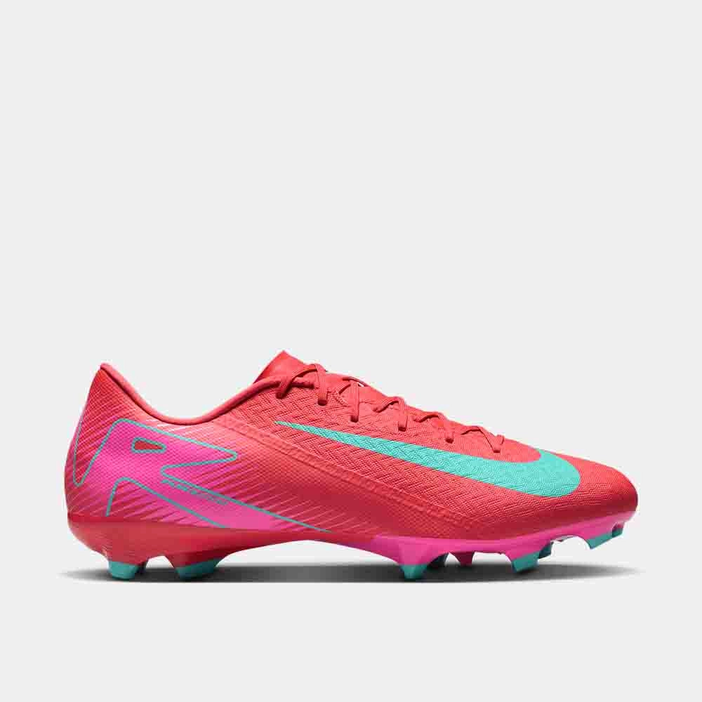 Nike Mercurial Vapor 16 Academy Soccer Cleats Precision fit