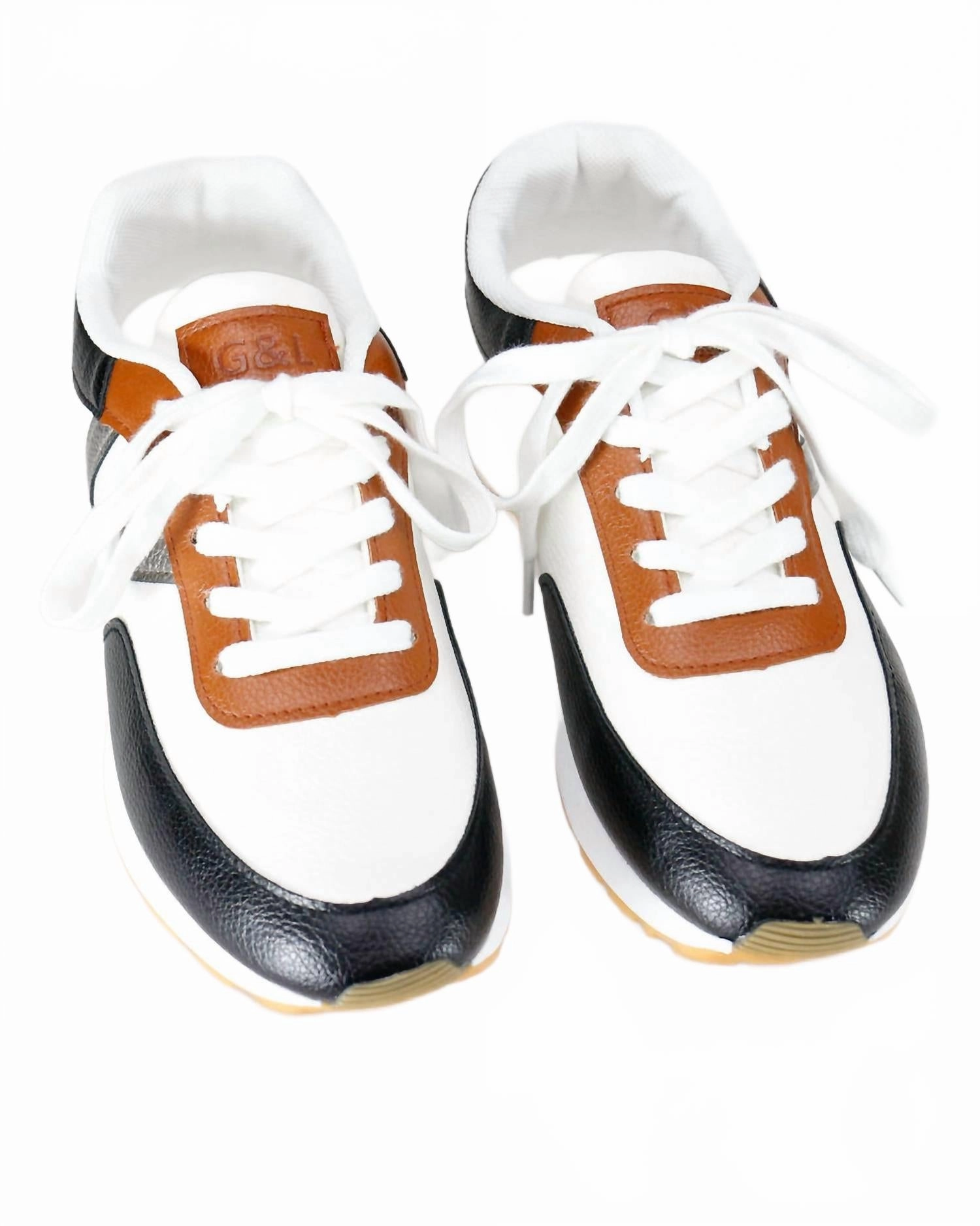 Pressure Zoned Cushioning Ultra Light Foam Women's Street Sneaker In Black/white