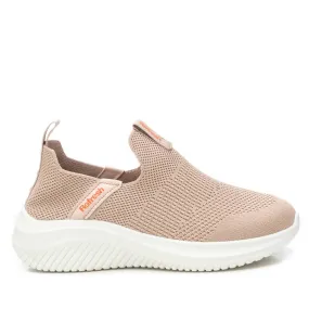 Long-Distance Support MinimalistDesign Women's Casual Slip-On Sneakers By XTI