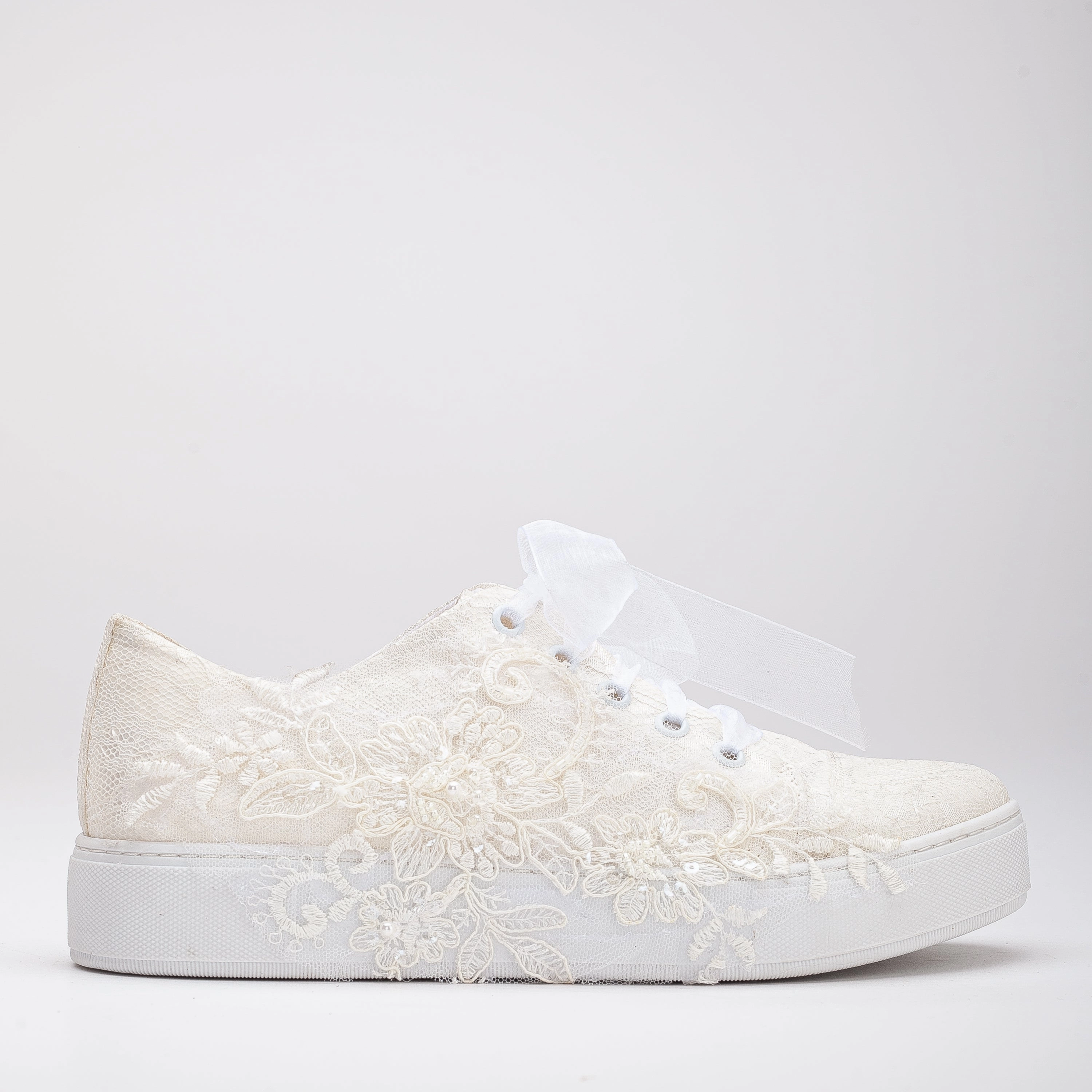 Elise Lace Bridal Sneakers Relaxed Fit Reinforced