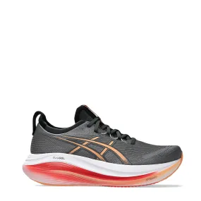 Seamless Toe Construction Asics Men's Gel-Nimbus 27 Sneaker in Carbon/Mojave