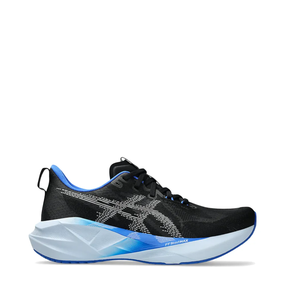 Steady Pace Friend Jog Asics Men's Novablast 5 Sneaker in Black/White