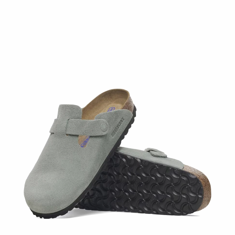 Effortless Look Birkenstock Boston Suede Soft Footbed Clog in Pure Sage