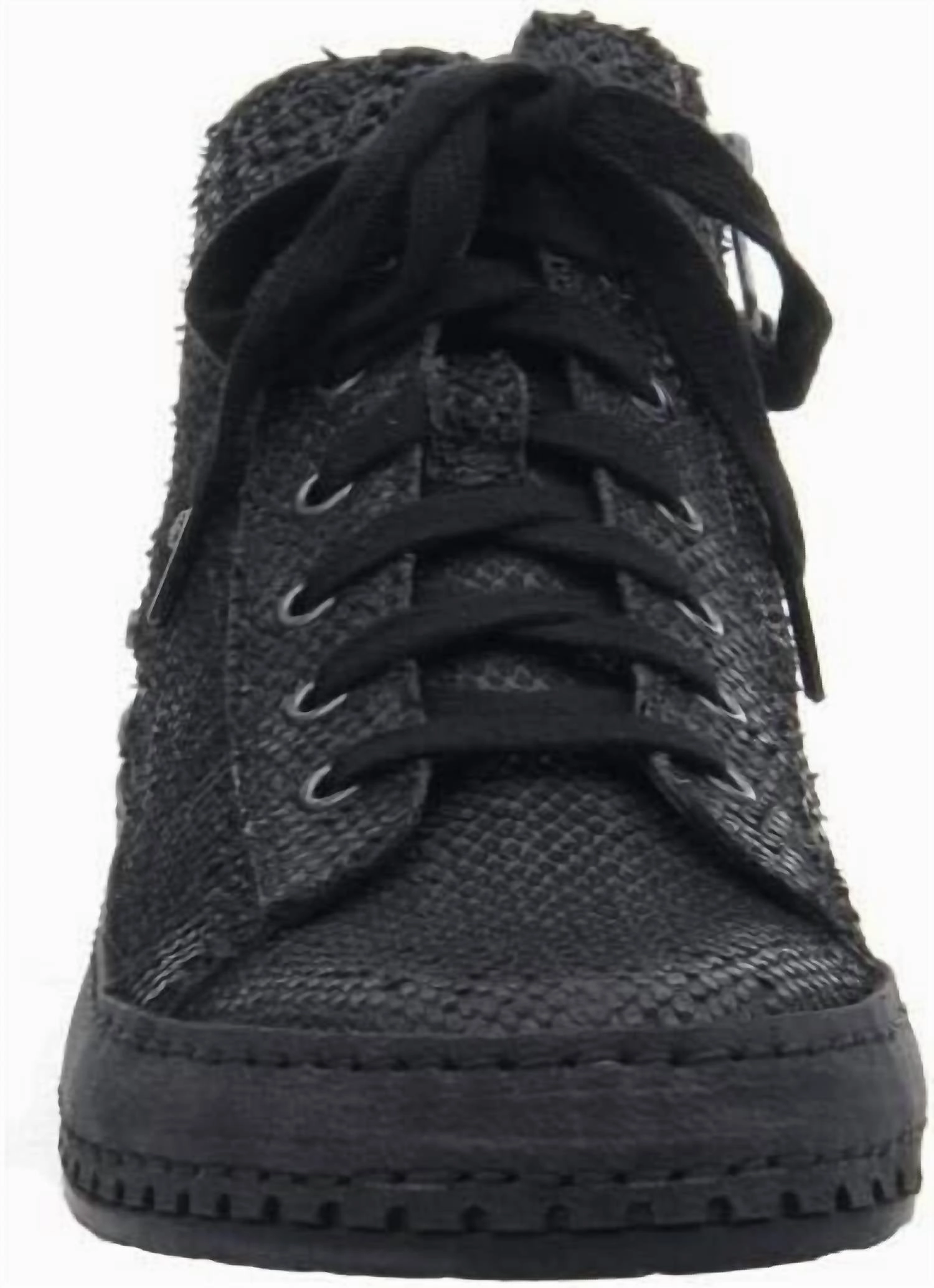 Women's Roundtrip Sneakers In Black Balanced Flex Grooves