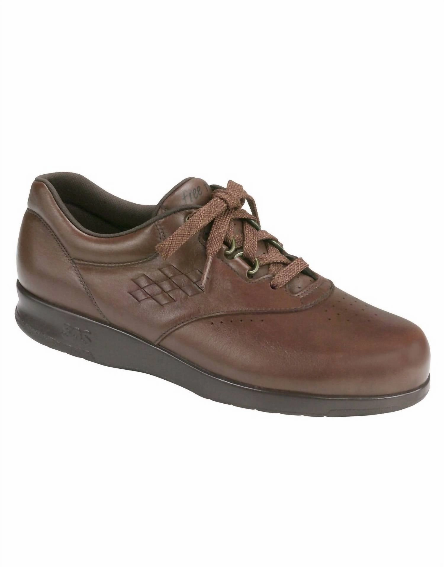 Adjustable Fit Technology Women's Free Time Walking Shoe - Double Wide In Teak
