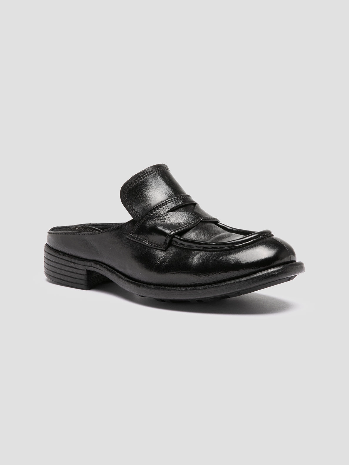 CALIXTE 063 - Black Leather Mule Tear Resistant Webbing
