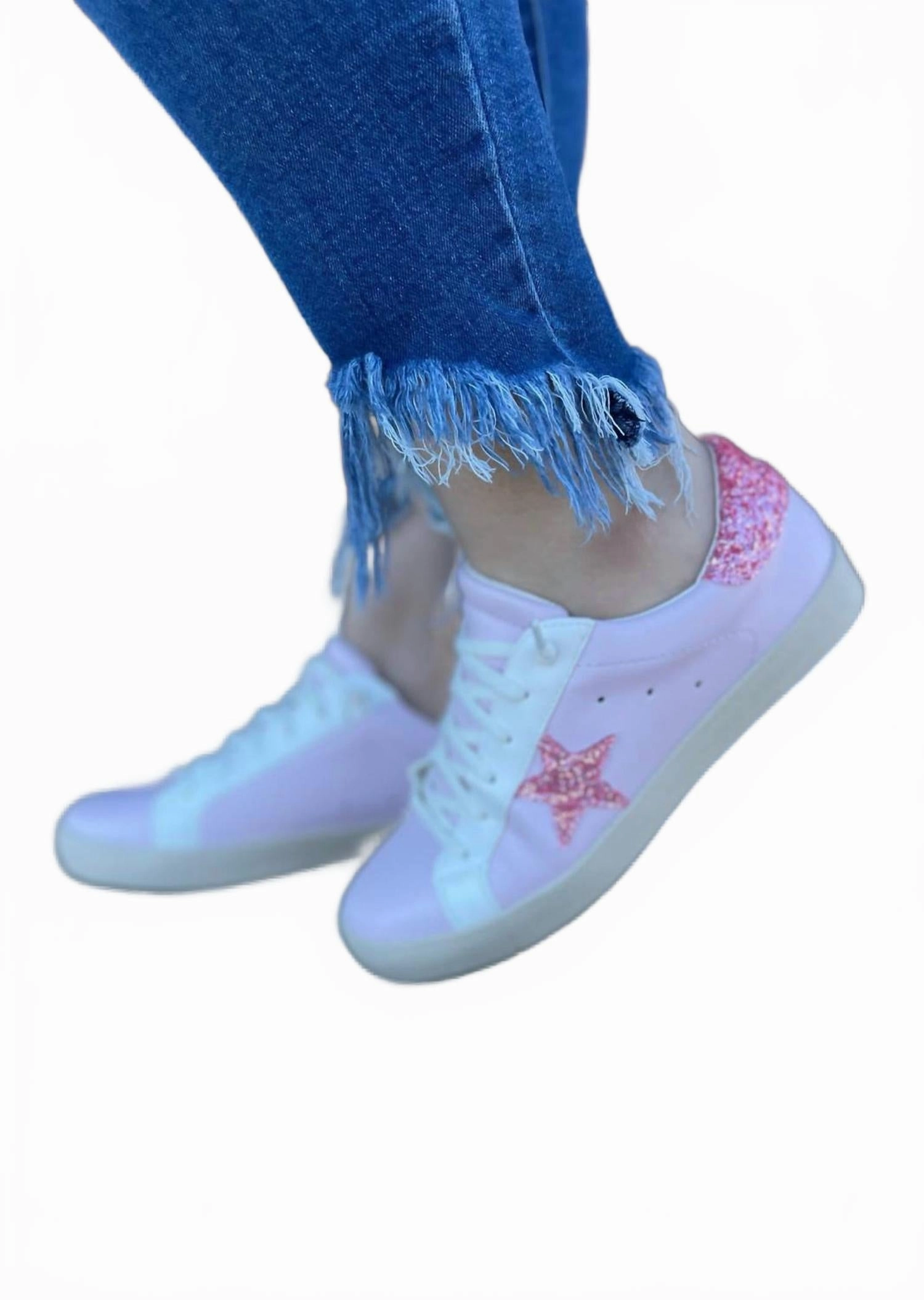 Classy Touch Durable Stitching Call Me Elle Woods Sneakers In Pink And White