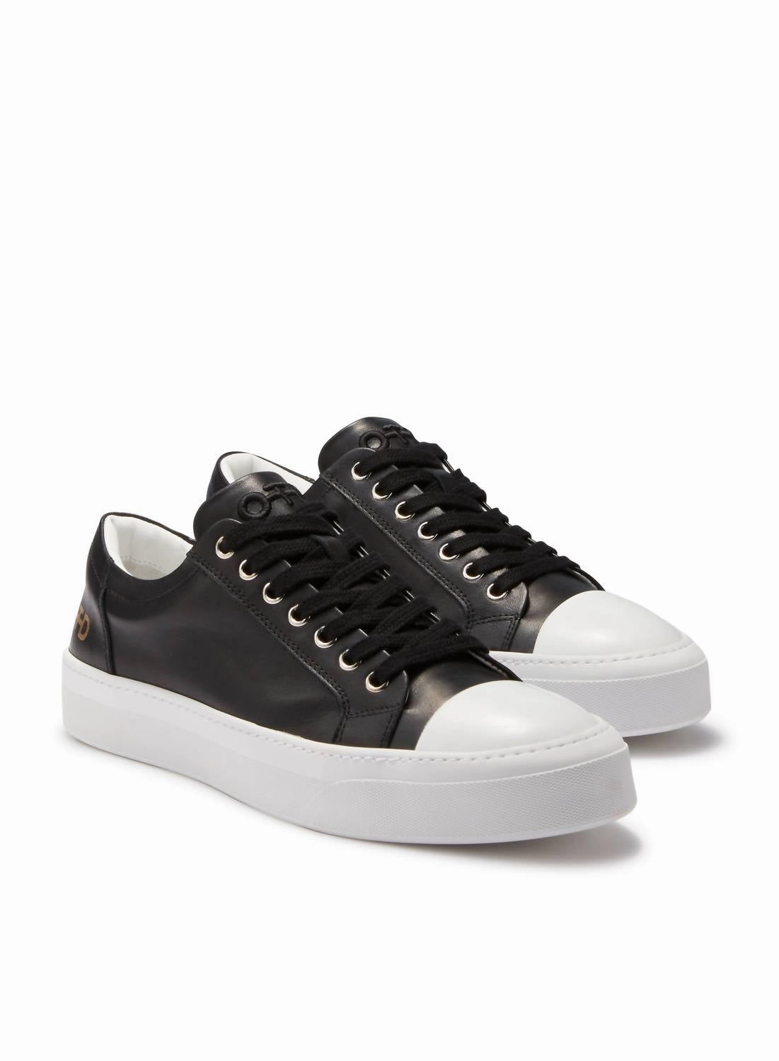 Glam fit Women's Leather Low-Top Sneaker In Black