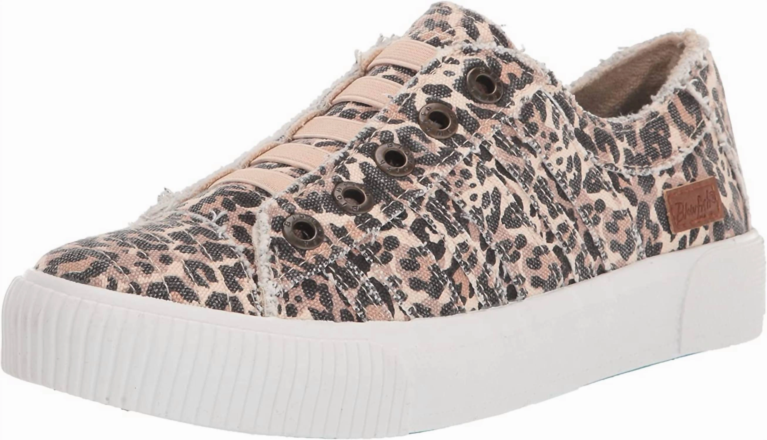 Catch Sneakers In Natural Walking Comfort All Day Wear