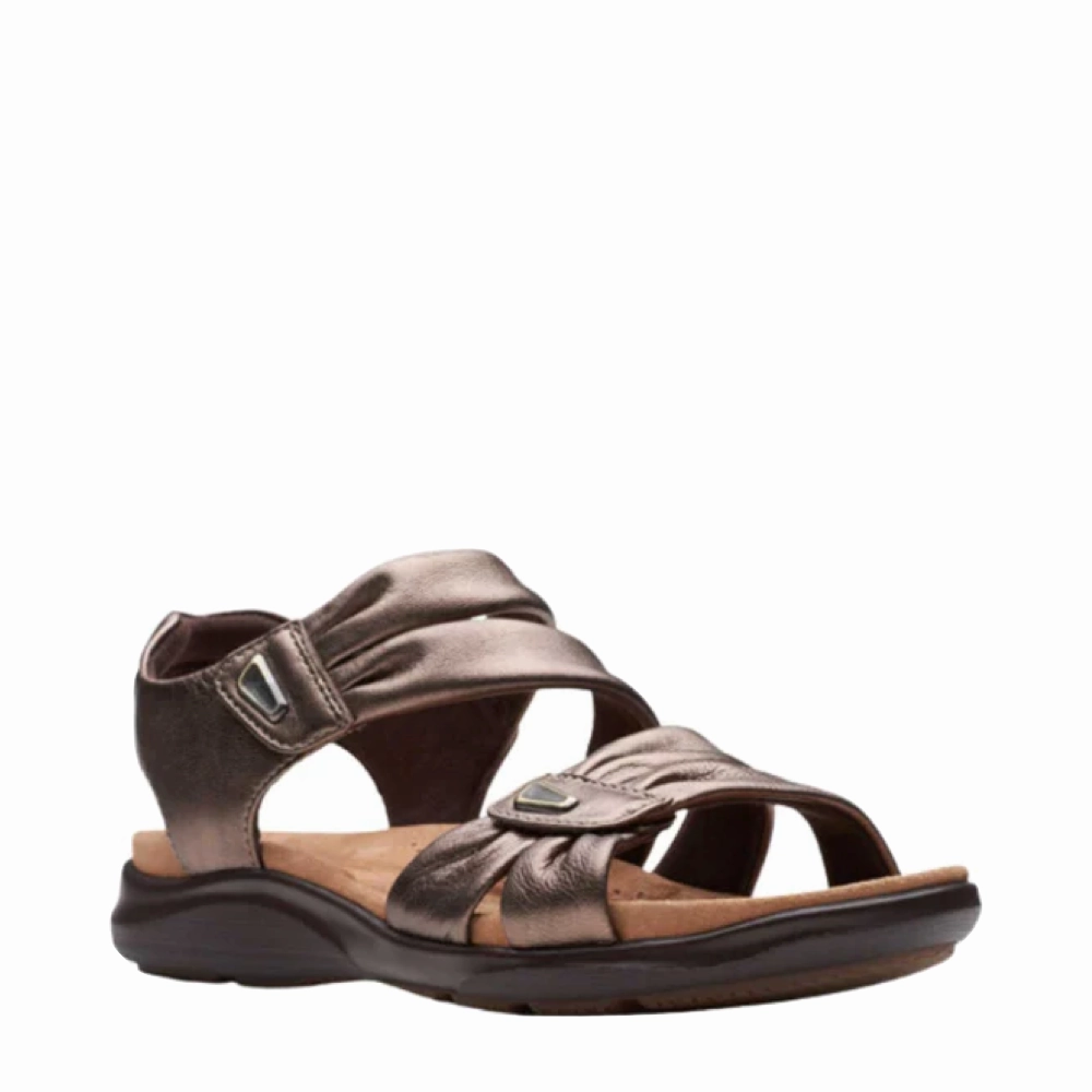 Walking Sole shoe style Clarks Women's Kitly Ave Sandal in Bronze