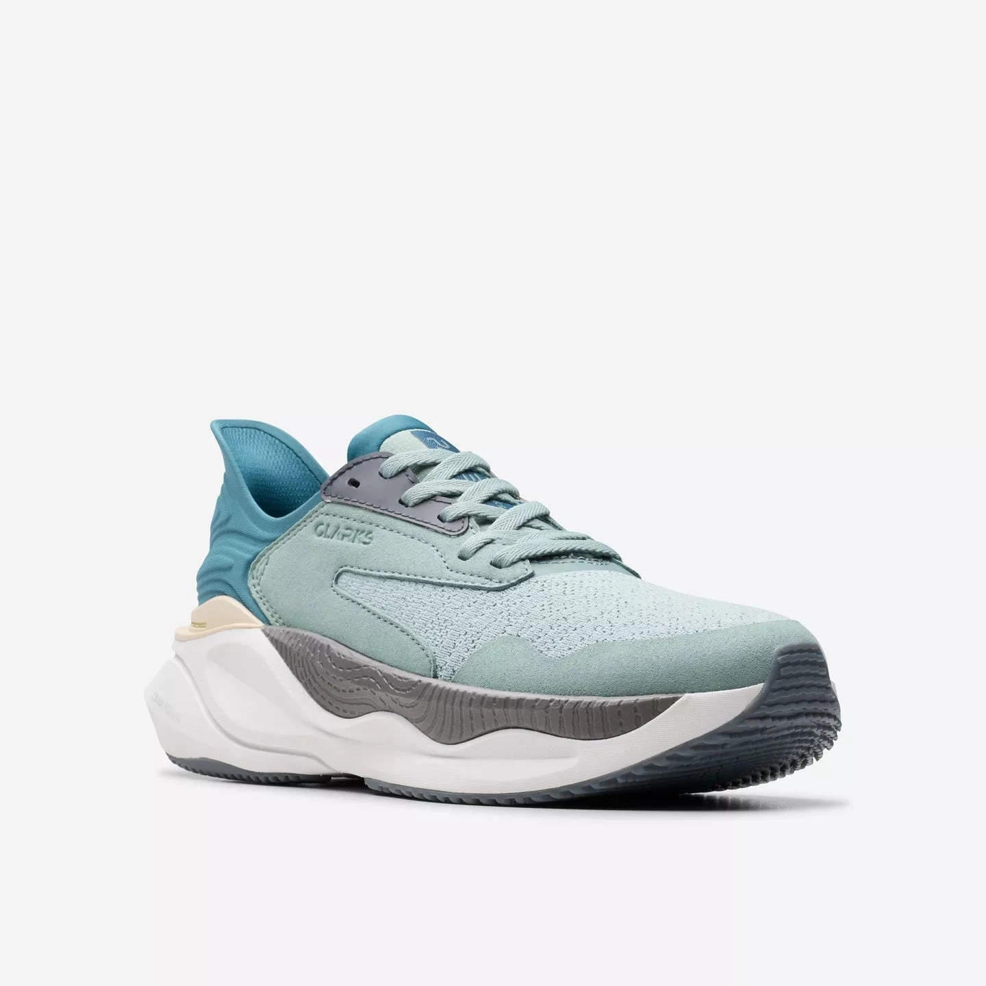 Long Day Easy Step Clarks Women's Pace Sneaker in Aqua Combination