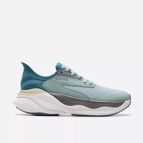 Clarks Women's Pace Sneaker in Aqua Combination Fresh Vibes