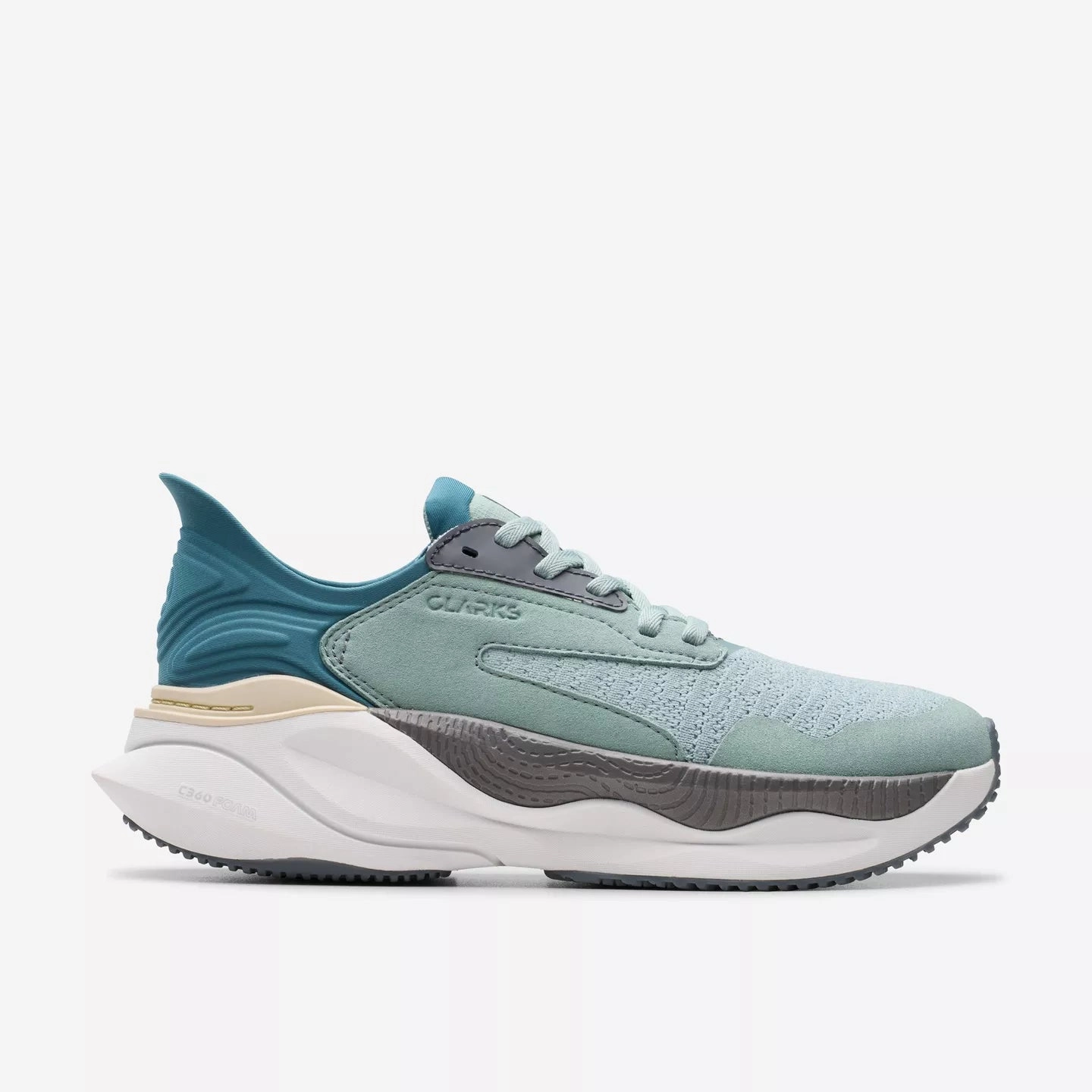Clarks Women's Pace Sneaker in Aqua Combination Fresh Vibes