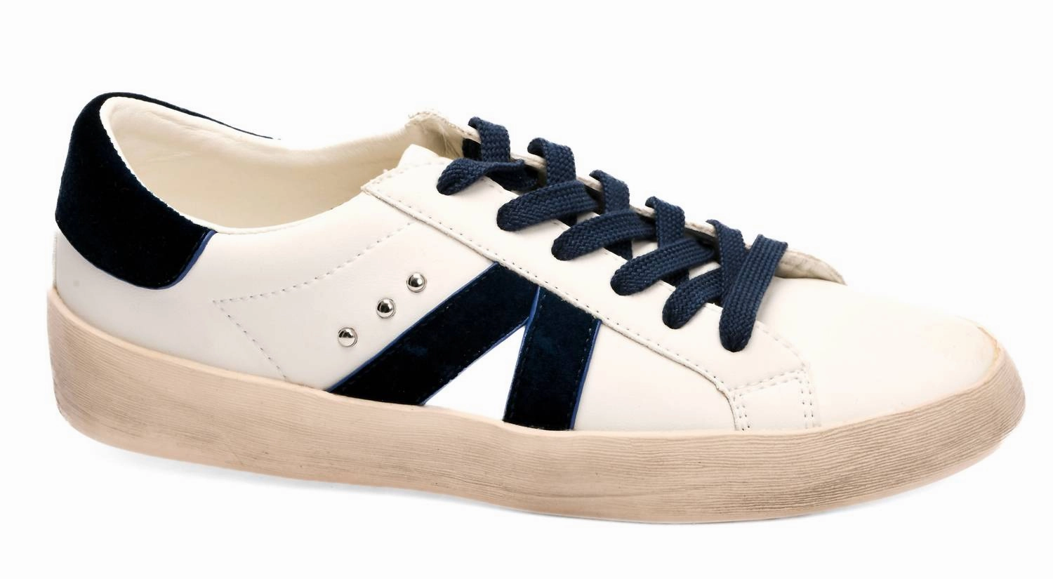 Comfortable Knit Women's No Chaser Sneaker In Teal