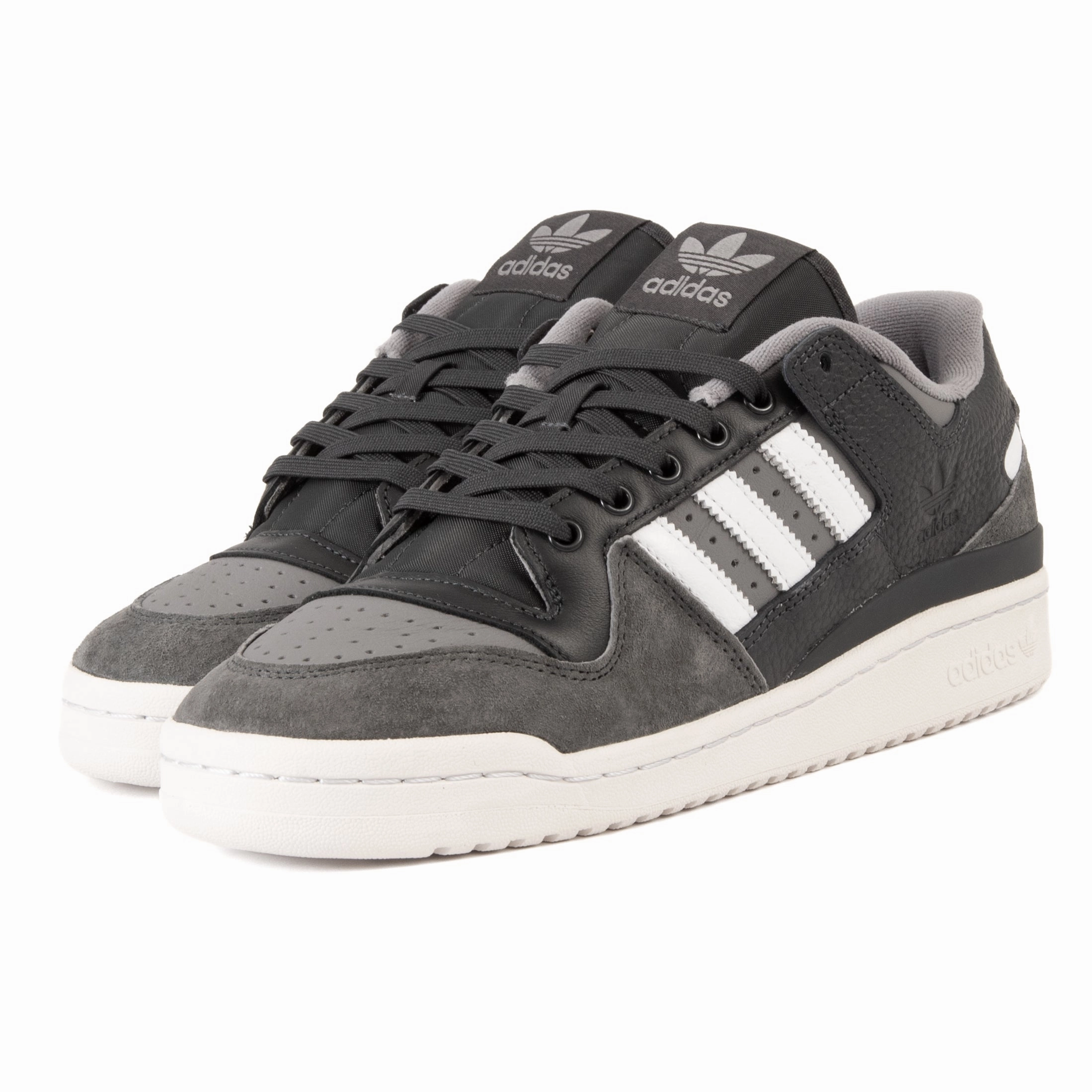 Air Circulation Adidas - Forum 84 Low ADV (Carbon/Crystal White/Grey Three)