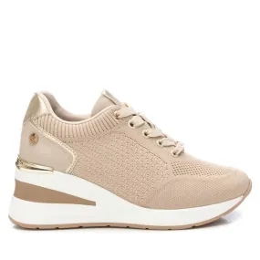 Sleek Wear Sneaker Performance Women's Wedge Comfort Sneakers In Beige