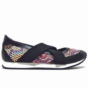 Women's Tuck Walking Shoe In Black Leather / Pink Mesh Thermoplastic Construction