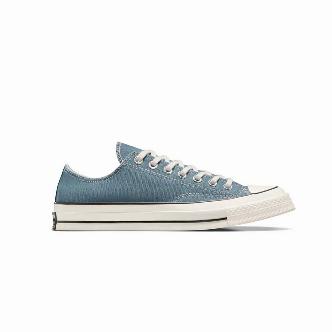 Converse - Unisex Chuck 70 Low Top Shoes (A08619C) Classic Silhouette