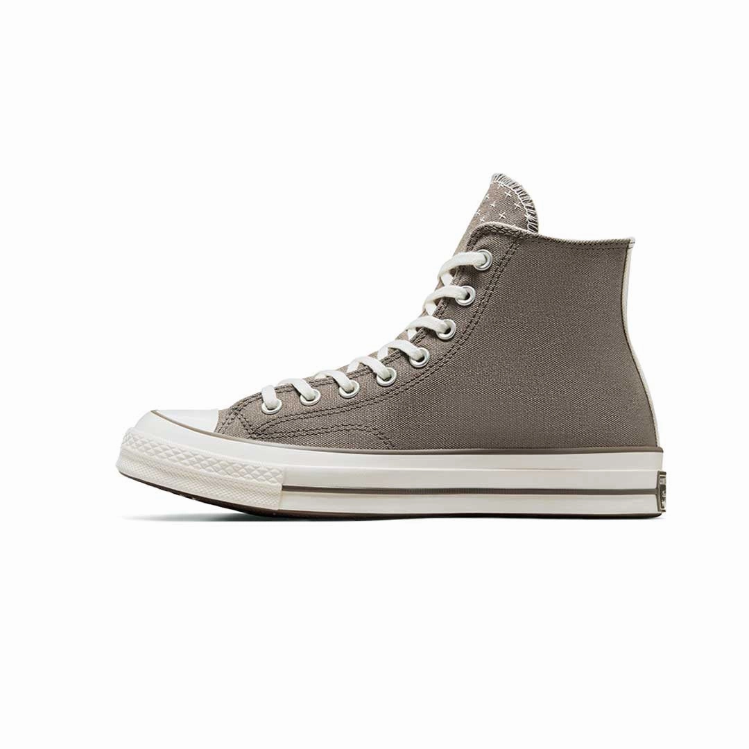 Converse - Unisex Chuck 70 Worn-In High Top Shoes (A08529C) Lightweight Construction