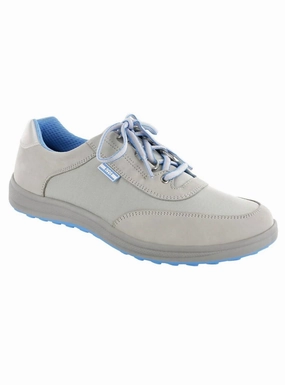 Women's Sporty Lace Up Sneaker - Medium In Silver Smooth Landing Gel Cushioning