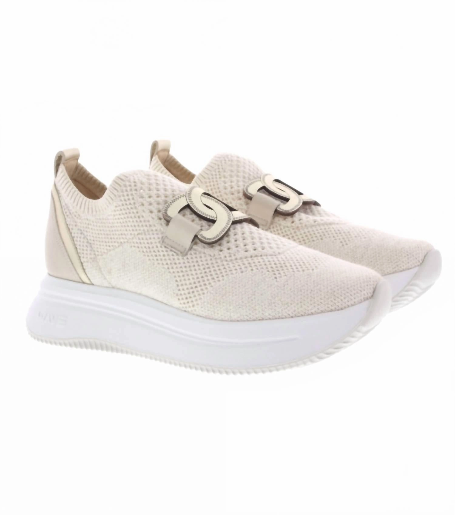 Women's Simone Slip-On Shoes In Sand/platino Iconic silhouette Smooth Control