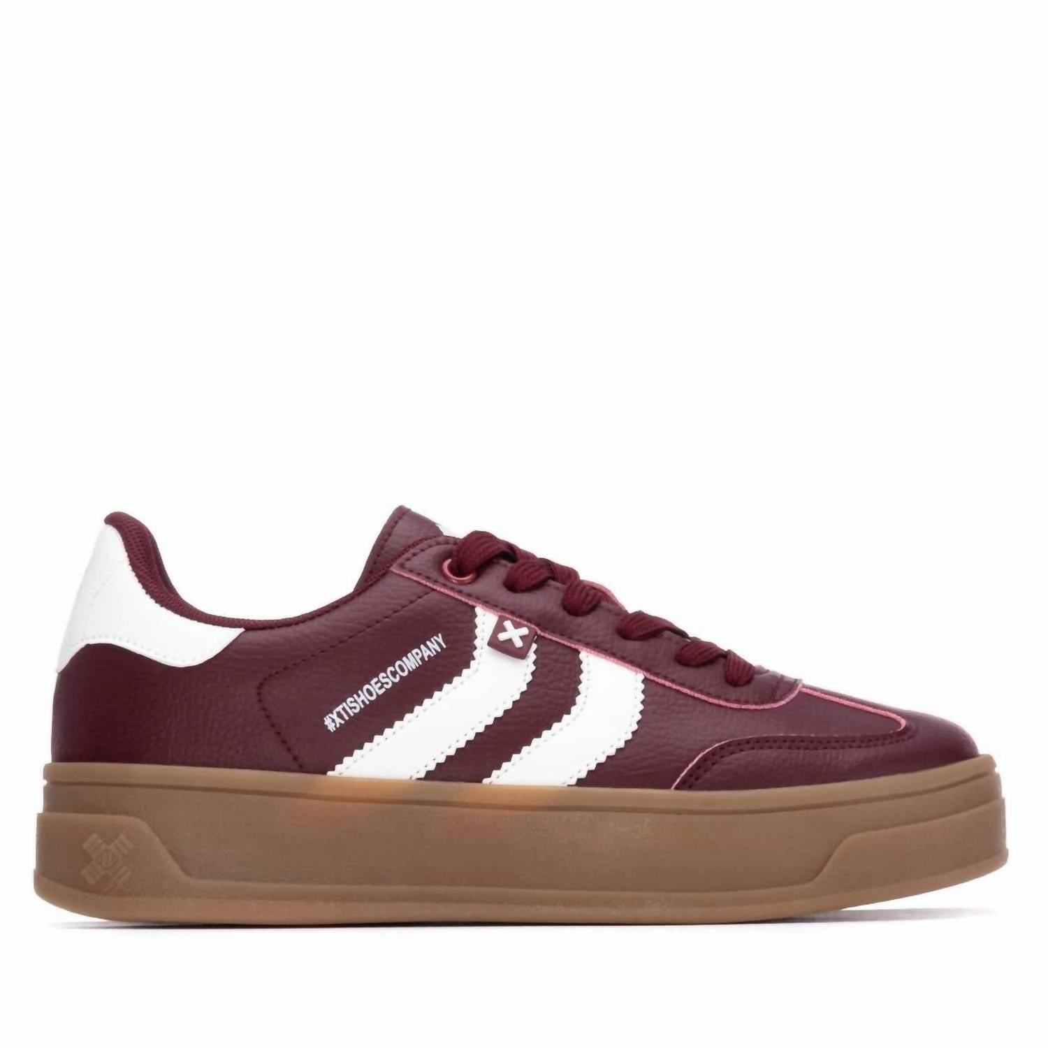 Fashion-forward flair Women's 144585 Round Toe Sneakers In Burgundy