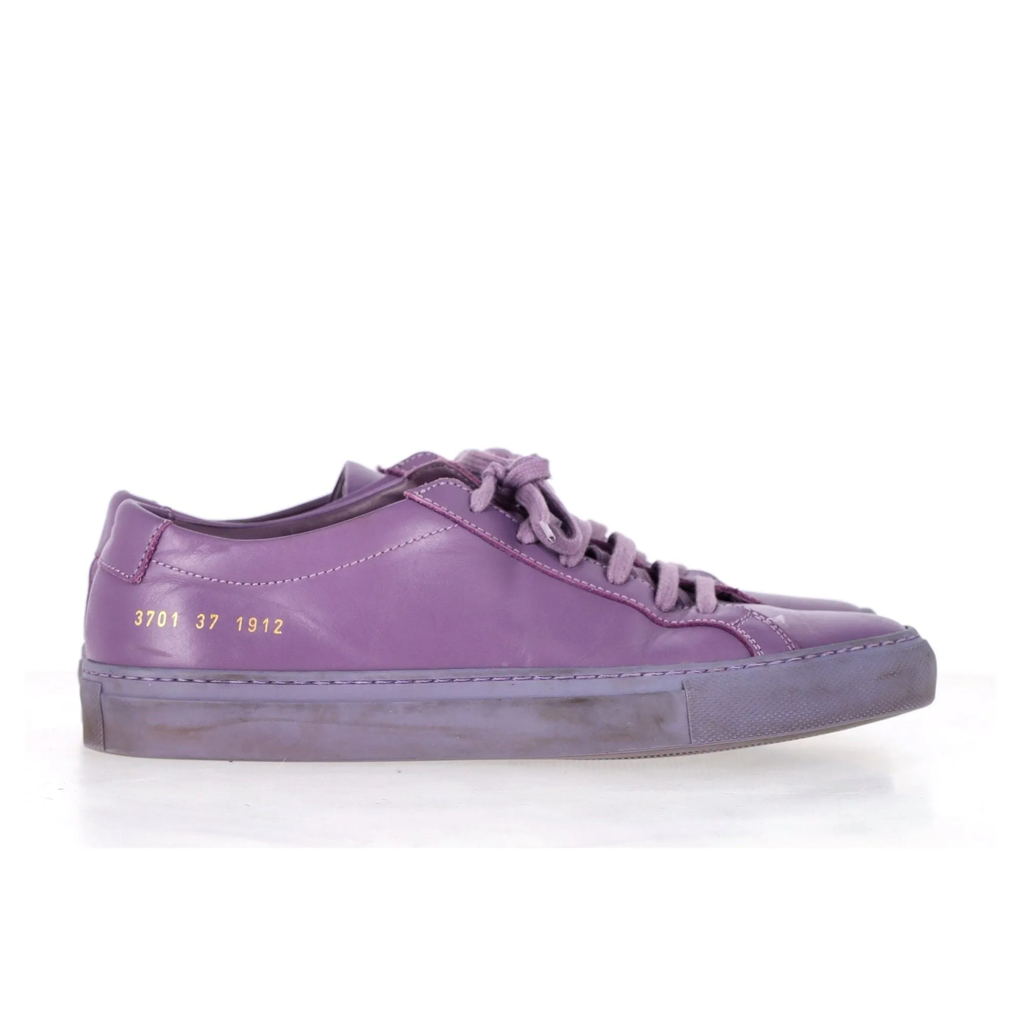 Compression Molded EVA Dynamic Style Common Projects Achilles Low-Top Sneakers in Purple Leather