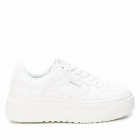 Women's Adjustable Lace Sneakers In White Reinforced Arch Bouncy Cushioning