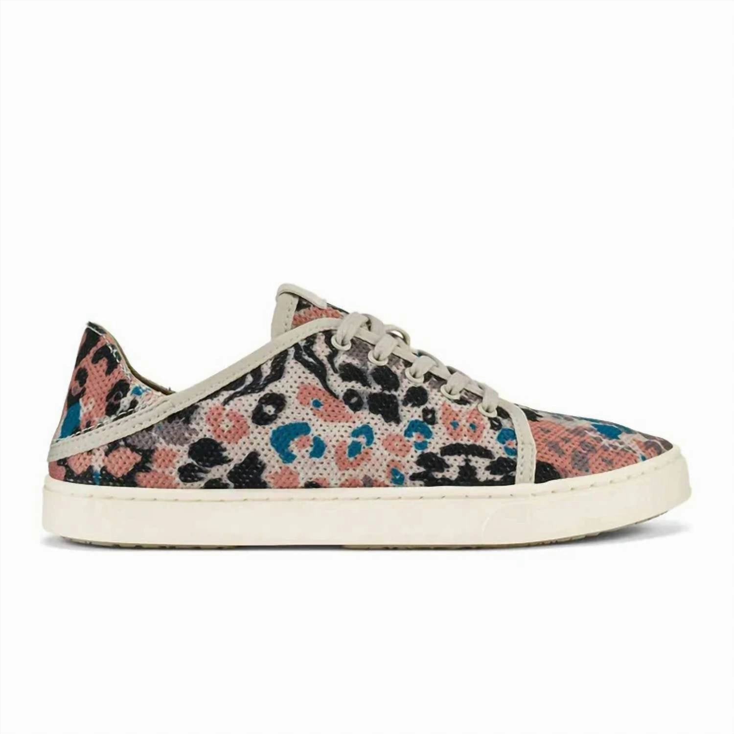 Sock Like Collar Women's Pehuea Li Sneaker In Cloudy/pa'i