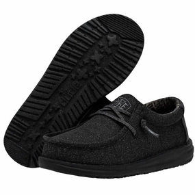 Wally Youth Shoes In Basic Black Hydrophobic coating
