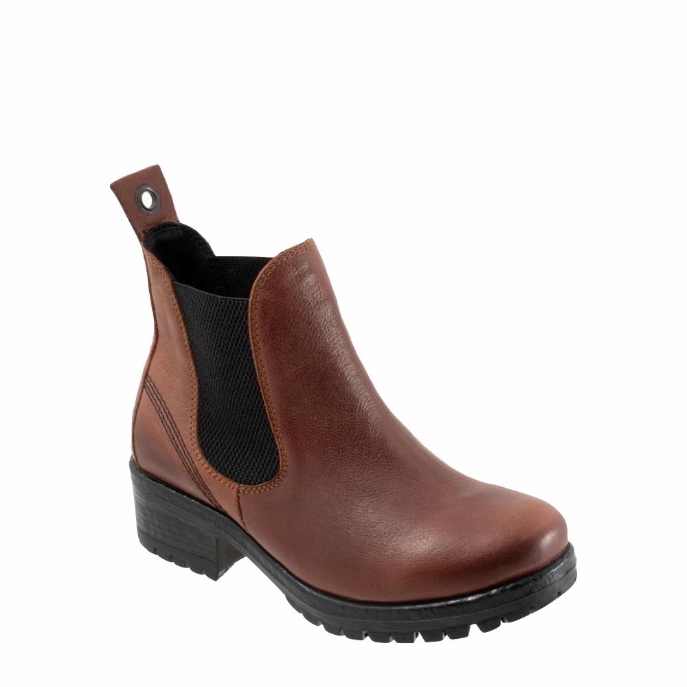 Warm Interior Bueno Women's Florida Leather Pull On Heeled Chelsea Boot in Rust