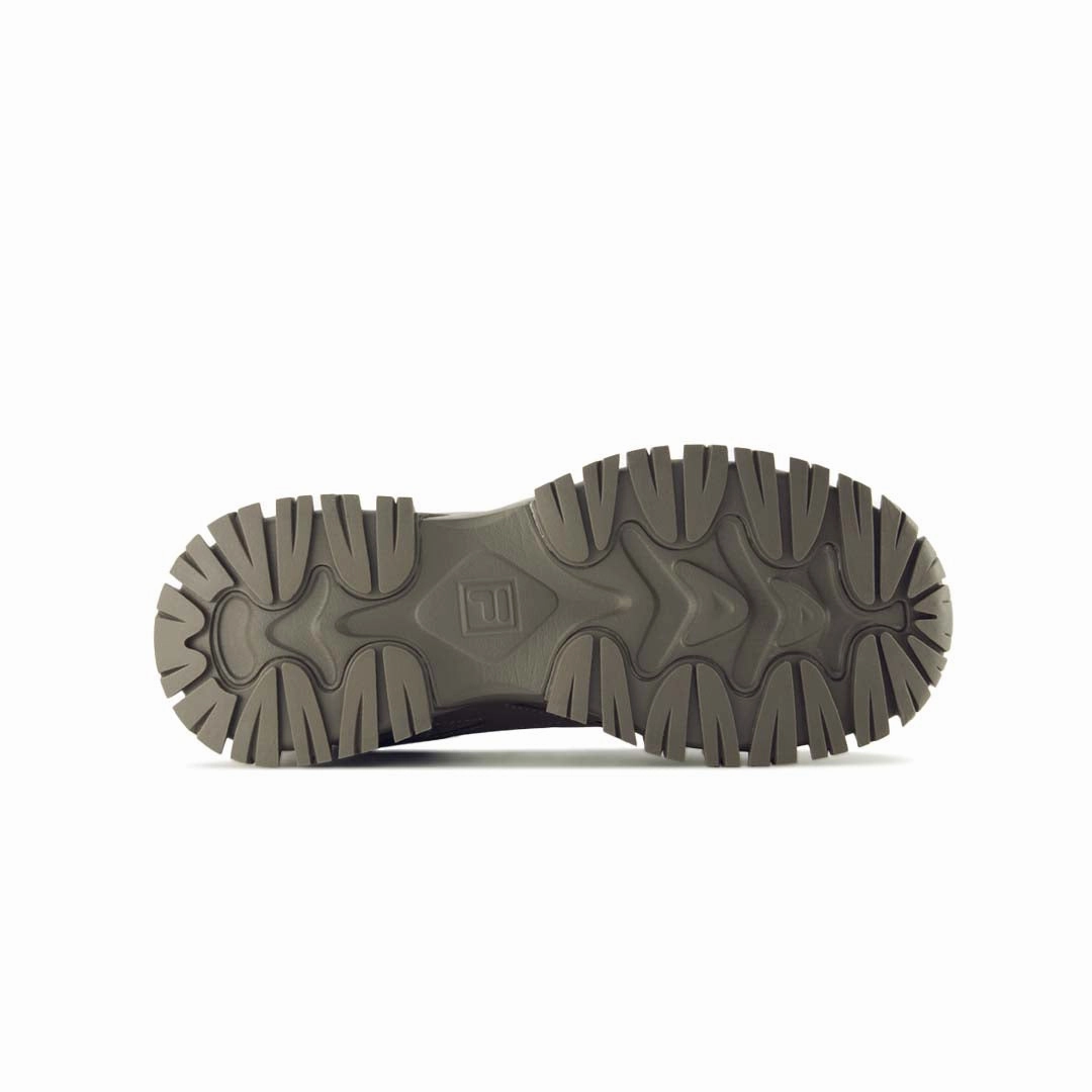 FILA - Men's Ray Tracer TR 2 Mid Top Shoes (1RM01332 200) Built For Walk Bold Look