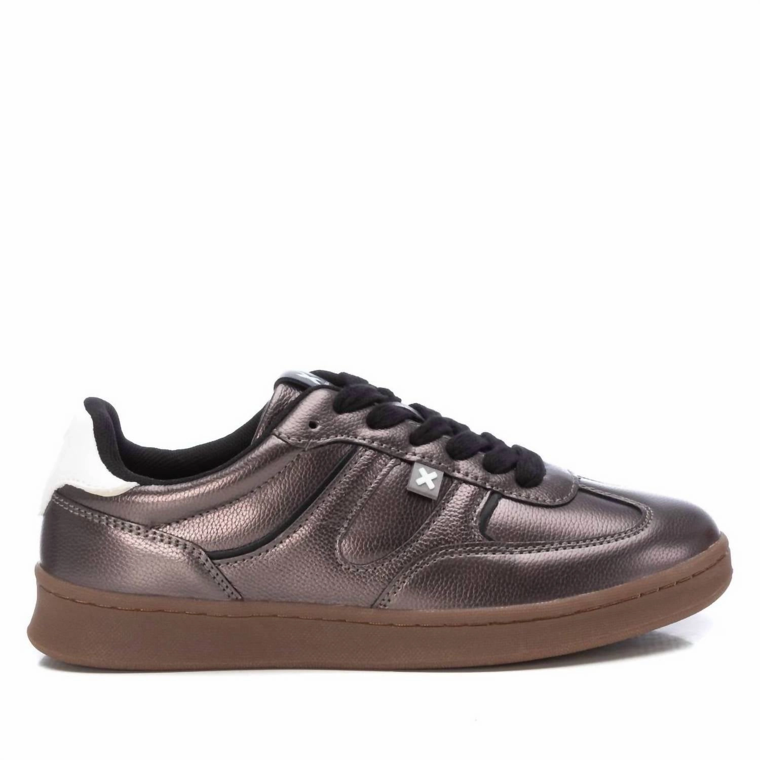 Women's Trainer Sneakers In Plumb All Occasion