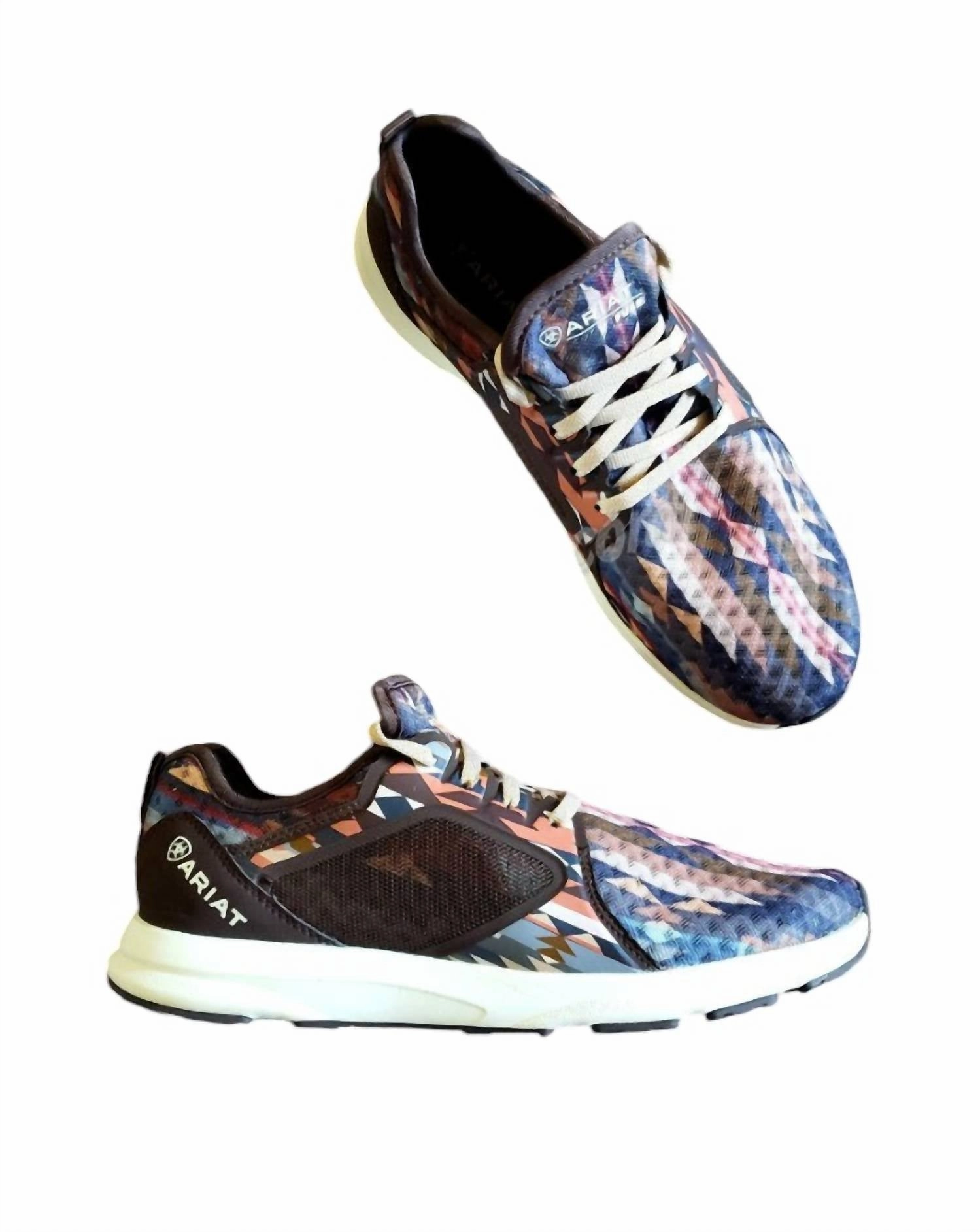 Energy Returning Technology Ultra Light Foam Women's Fuse Athletic Shoes In Neutral Blanket Print