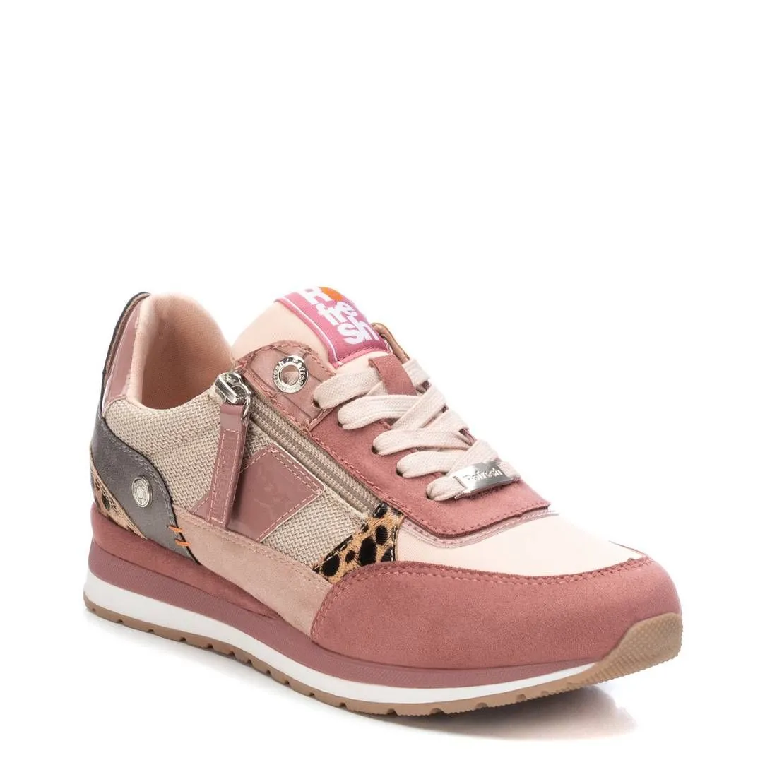 Shock Absorbing Technology Women's Sneakers By XTI