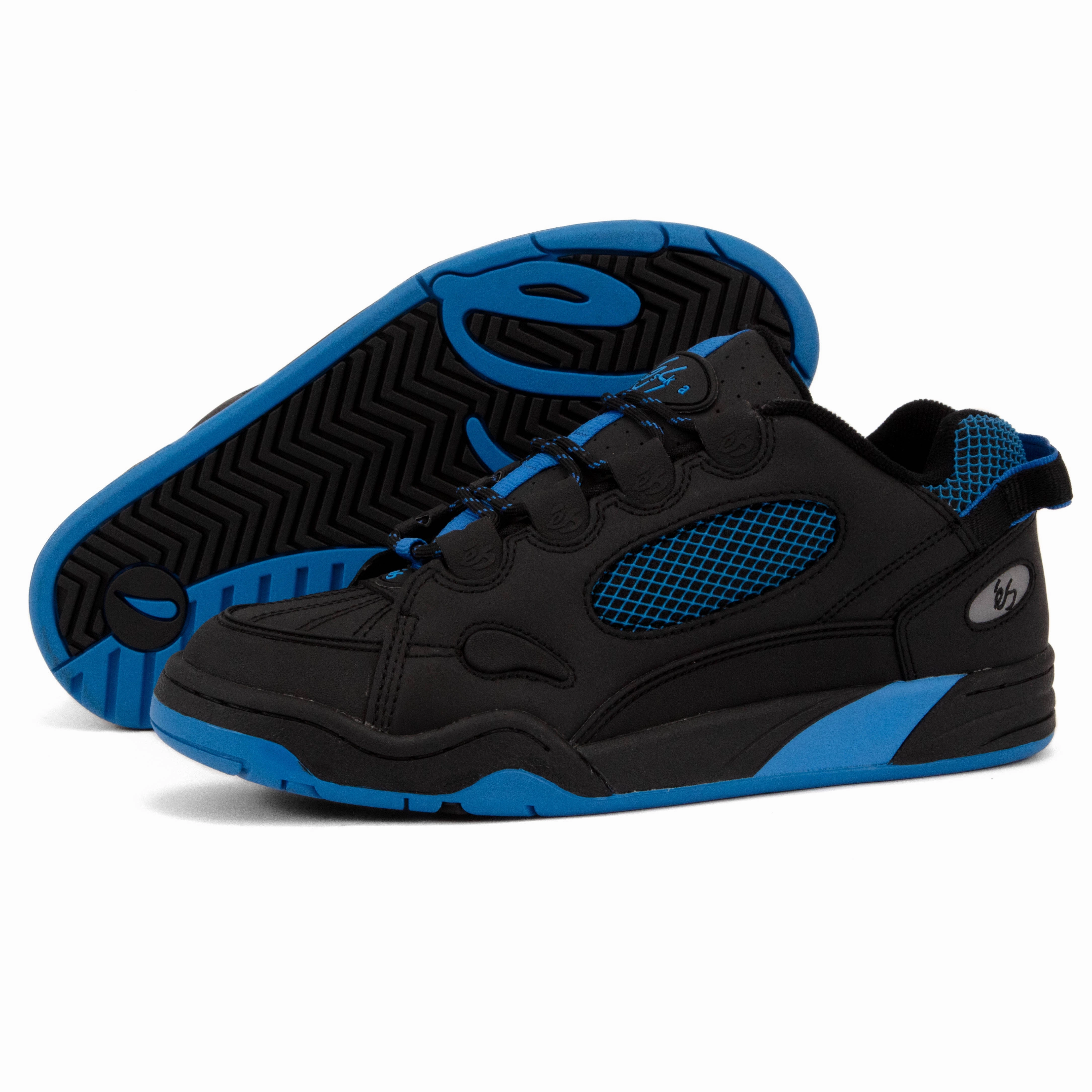 eS - Muska (Black/Royal) running in cities