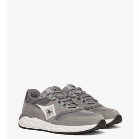 Secure Design Durable Eyelets Skywander Lo Sneakers In Calf Suede And Leather