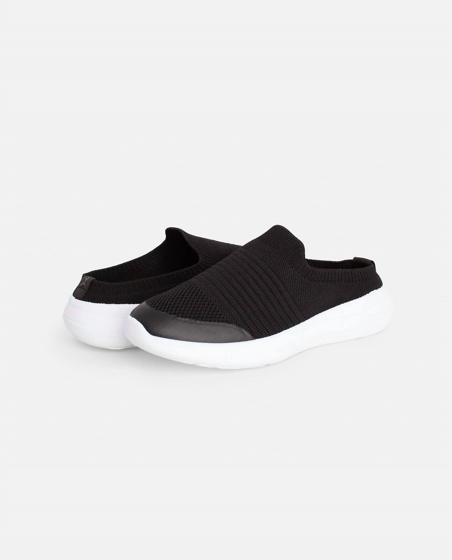 ground grip Women's Slip On Sneaker In Calming Black