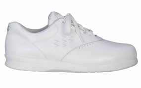Slip Guard High Energy Women's Freetime Walking Shoe In White