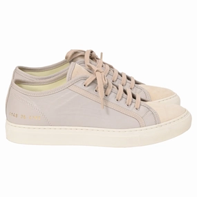 Calm Fit Woman by Common Projects Tournament Low-Top Sneakers in Grey Leather and Suede