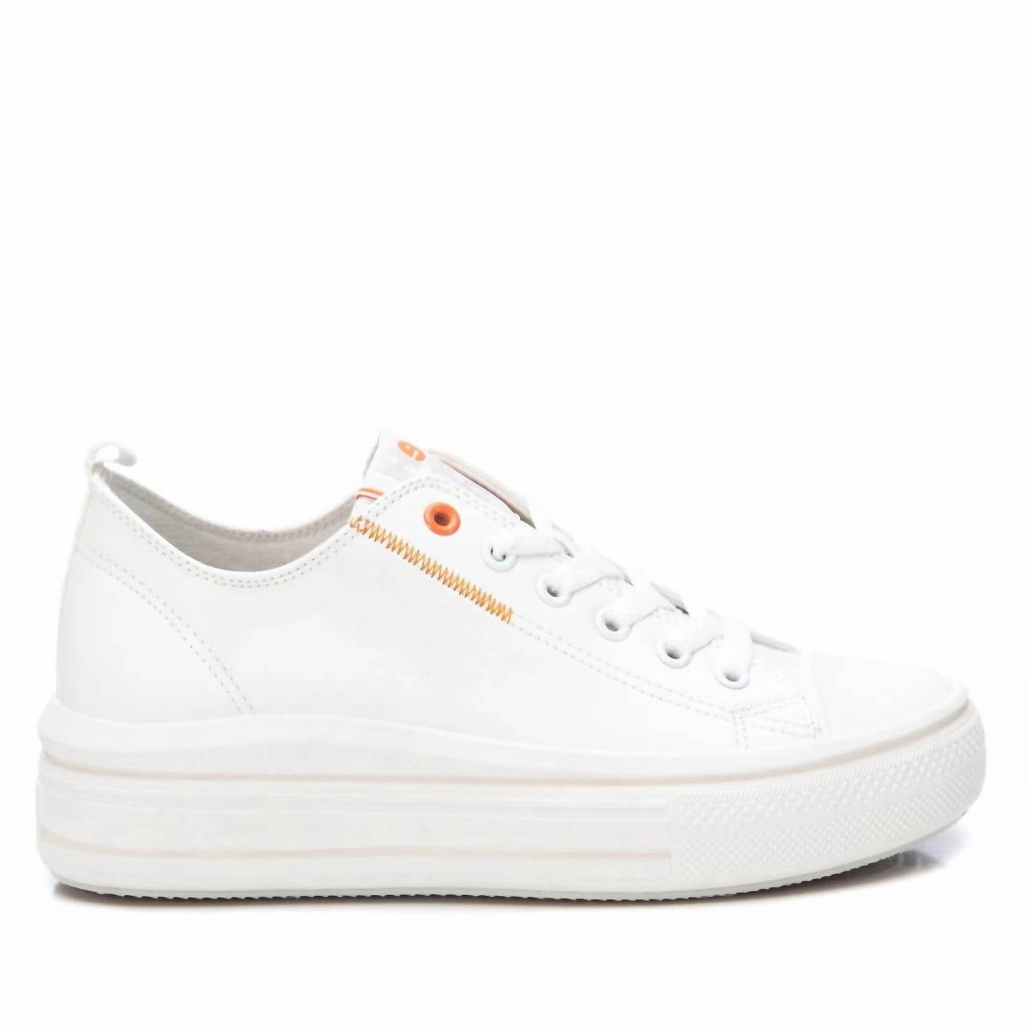 Women's Casual Sneakers In White No Slip Walk Time