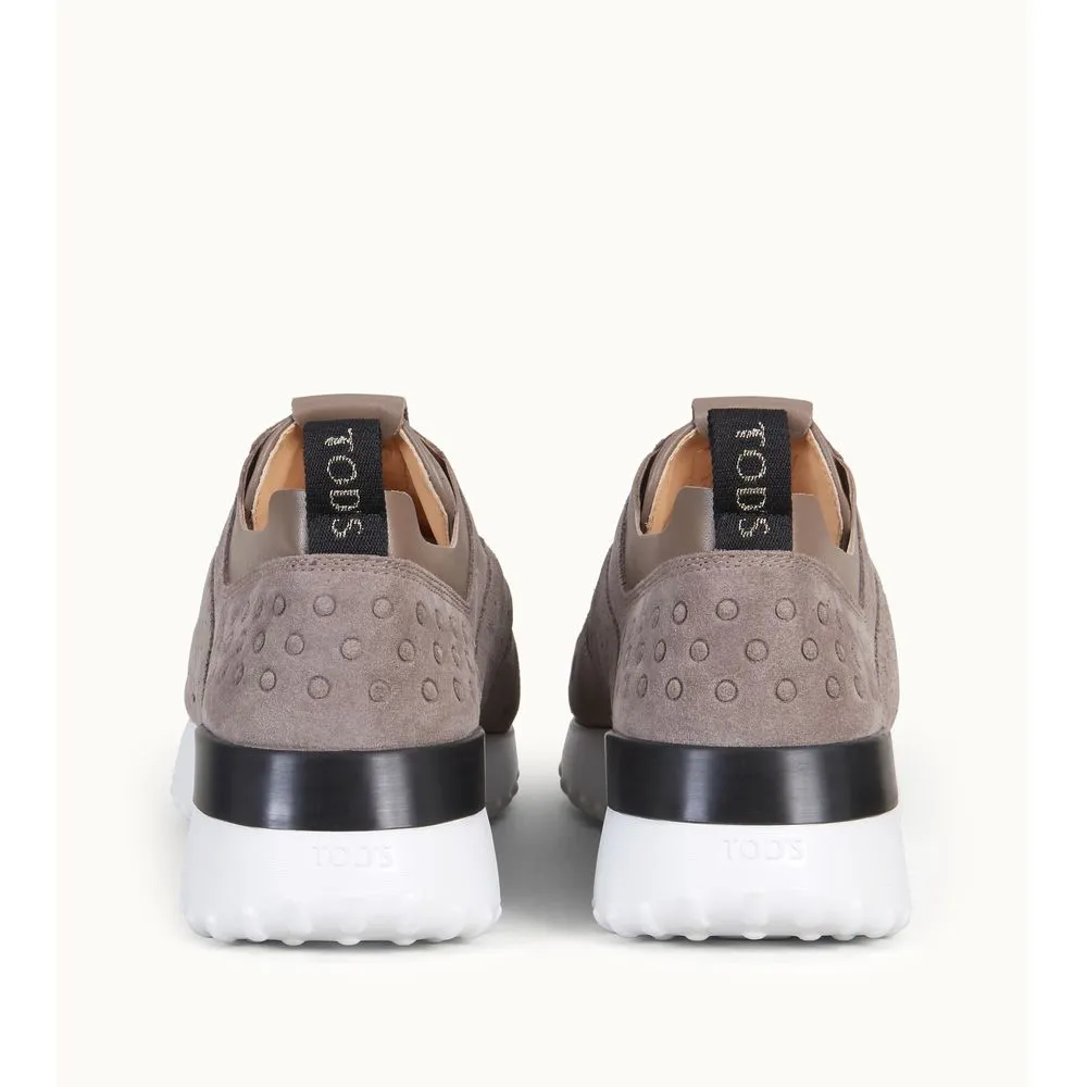 Ventilation Perforation Systems Sneakers in Suede