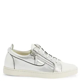 Day Ready Low Profile Collar Padding Giuseppe Zanotti Nicki